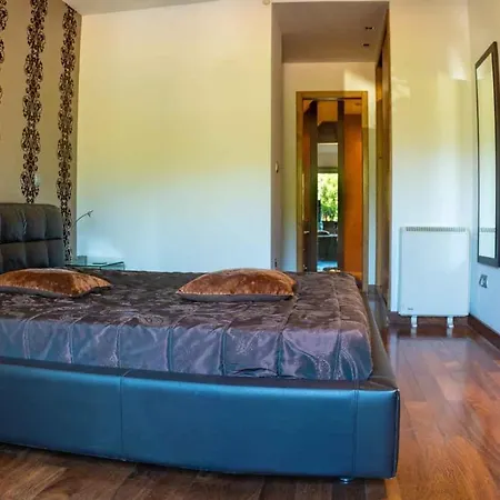Apartment Charming Marmoiral