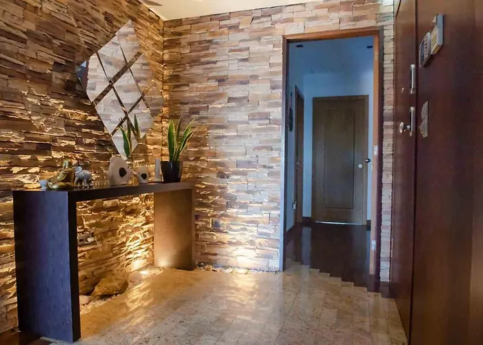 Charming Apartment *